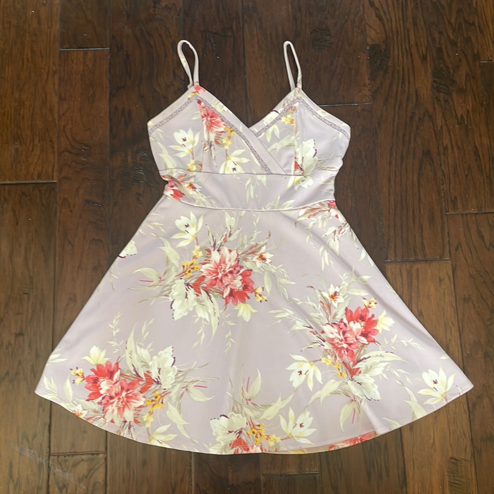 Summer/Spring Floral Dress Sz M